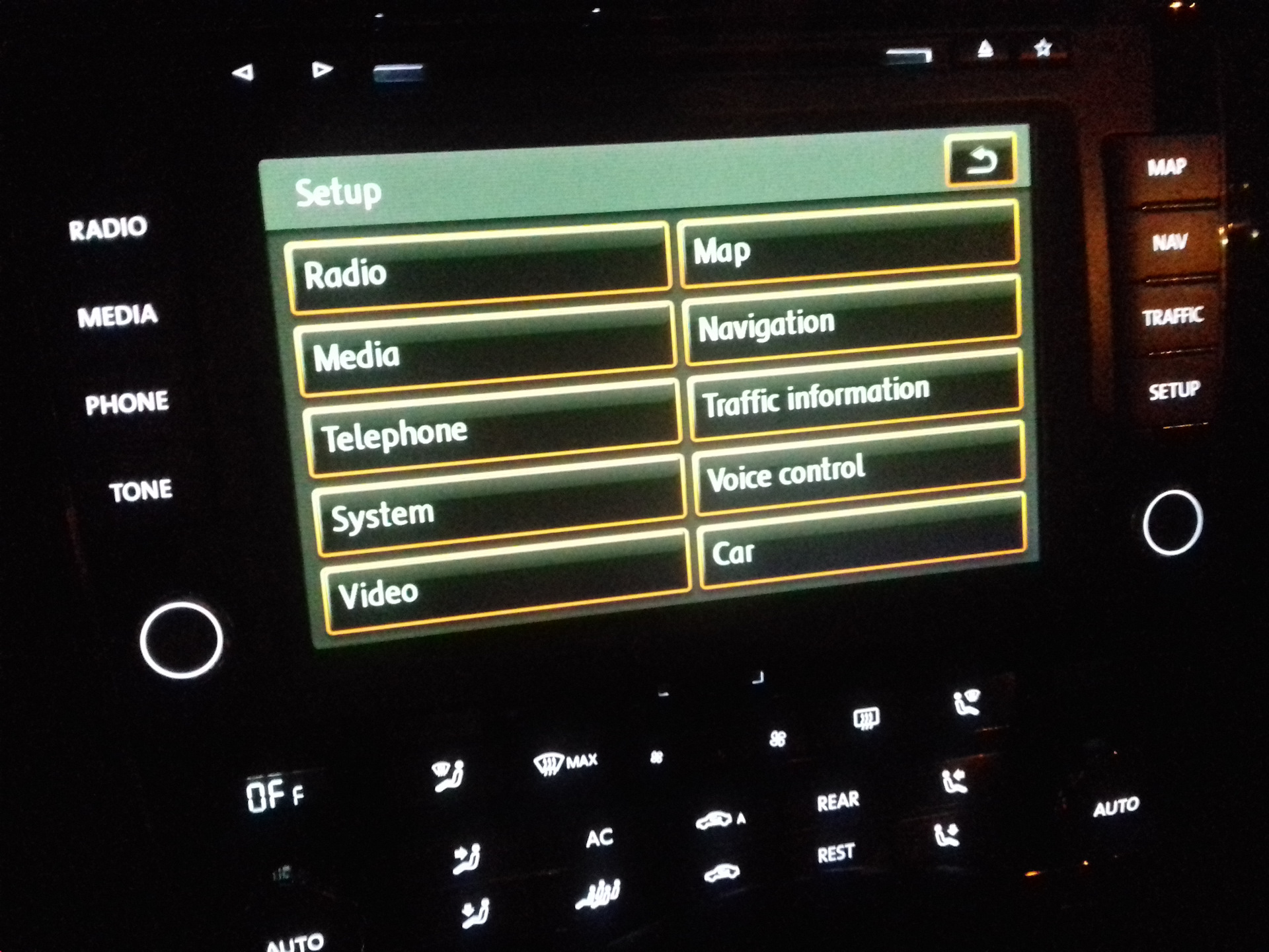 volkswagen-phaeton-4-2-2010