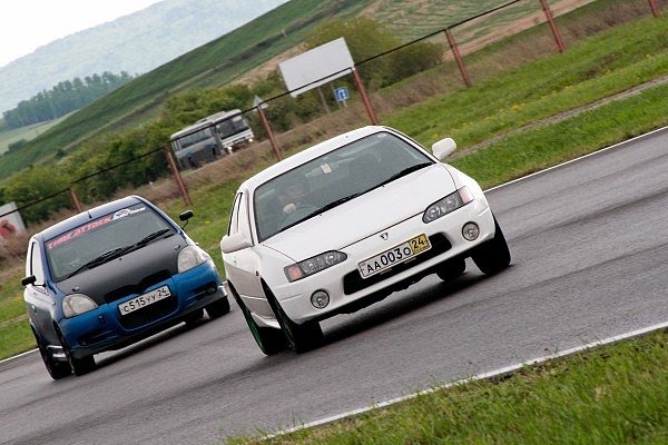    Toyota Sprinter Trueno 16 1998 