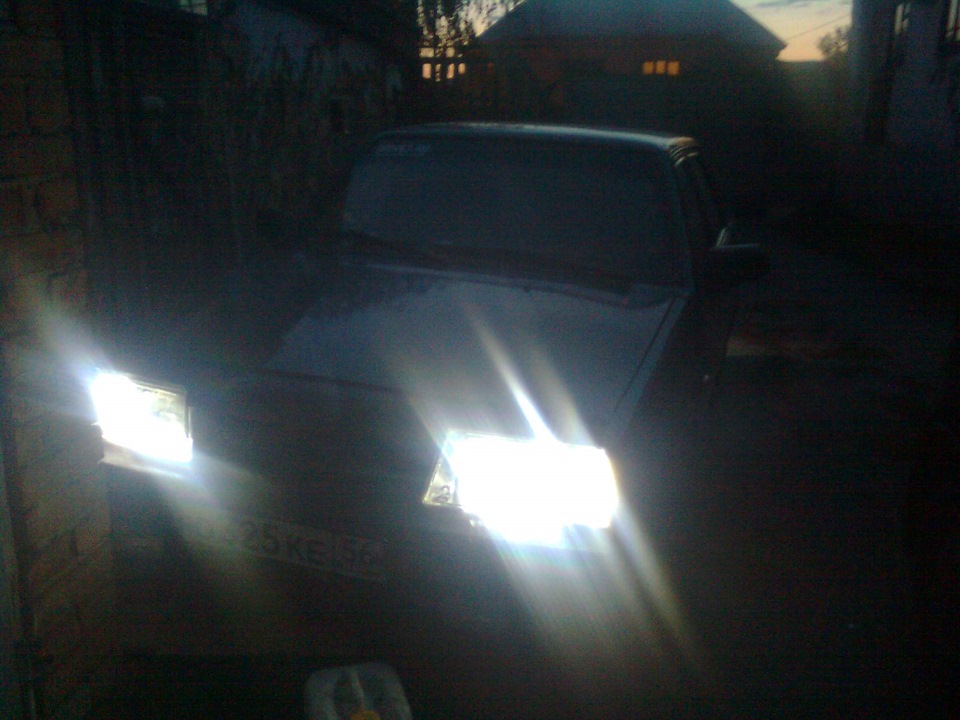 Наконец то добрался до фар "LED" диоды вместо габаритов! — Lada 21099 ...