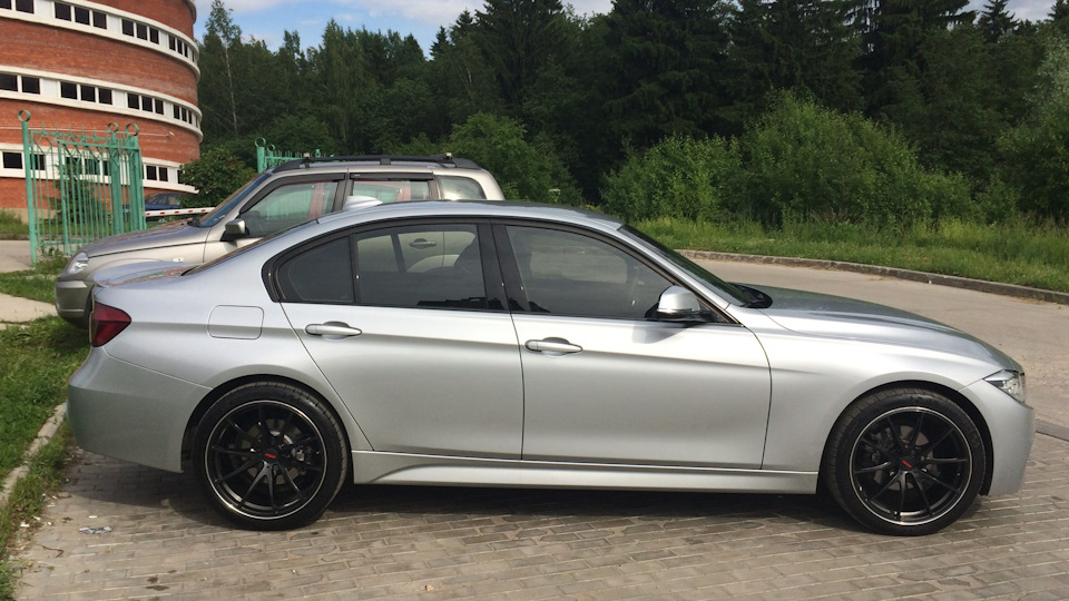 BMW f30 серебристый металлик