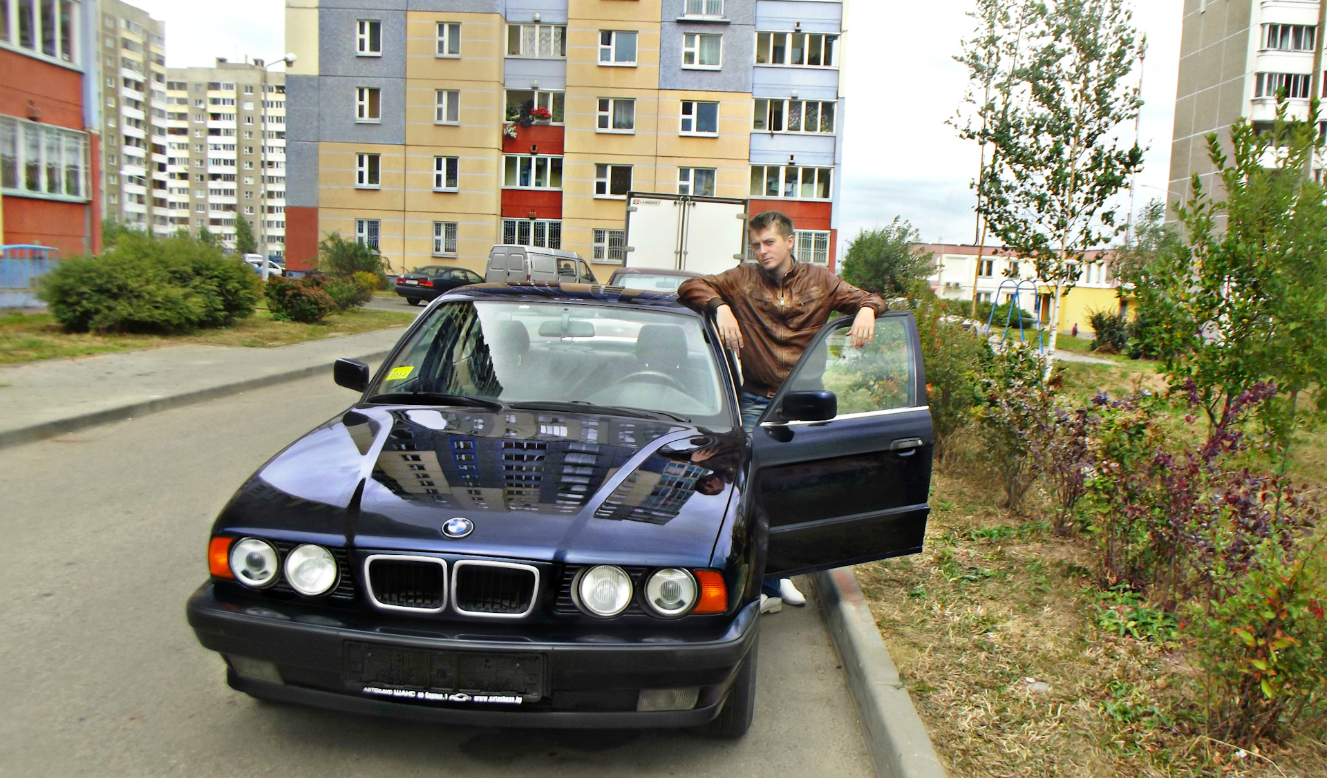 Фото возле море - BMW 7 series (F01/02), 3 л, 2011 года фотография DRIVE2