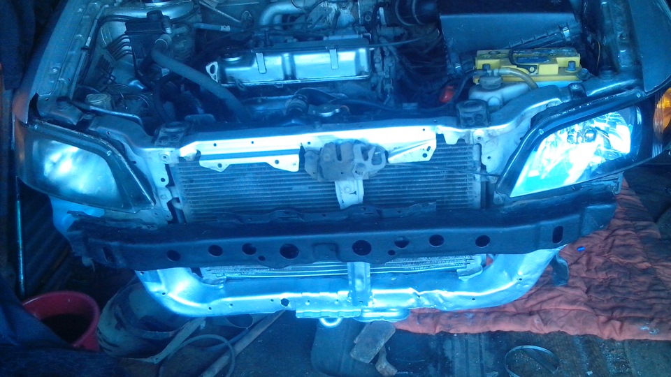 Чем можно отмыть фару ? — Mitsubishi Space Star, 1,6 л, 2004 года ...