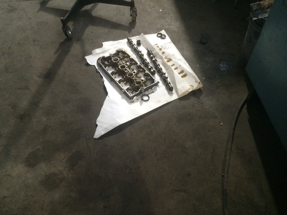 Короче говоря заехал поменять ГРМ — Lada Приора седан, 1,6 л, 2010 года ...