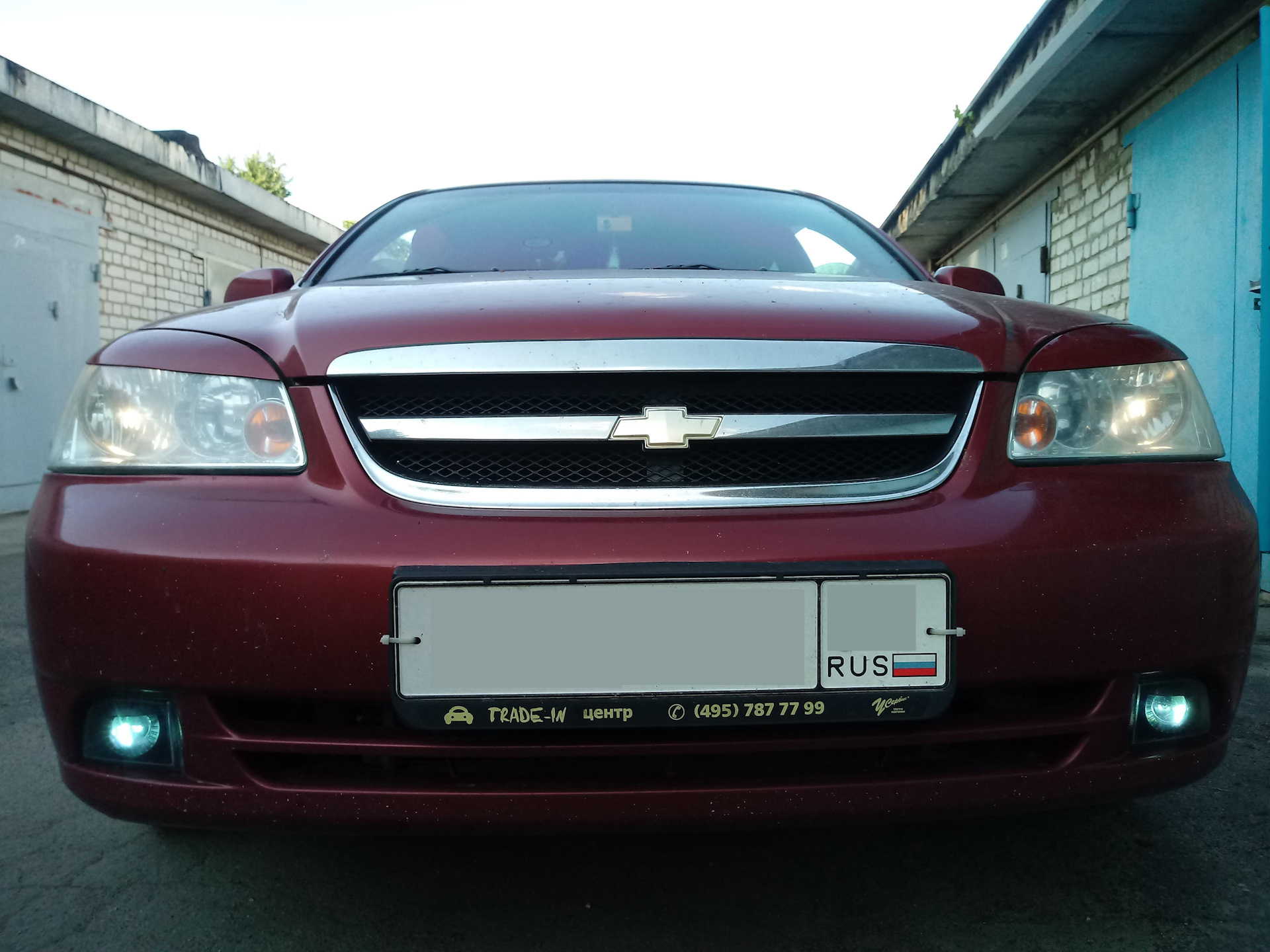 Мини линзы лачетти. Линзы в туманки лачетти седан. Линзы шевроле лачетти h1. Мини линзы лачетти. 0 в дальний лачетти.