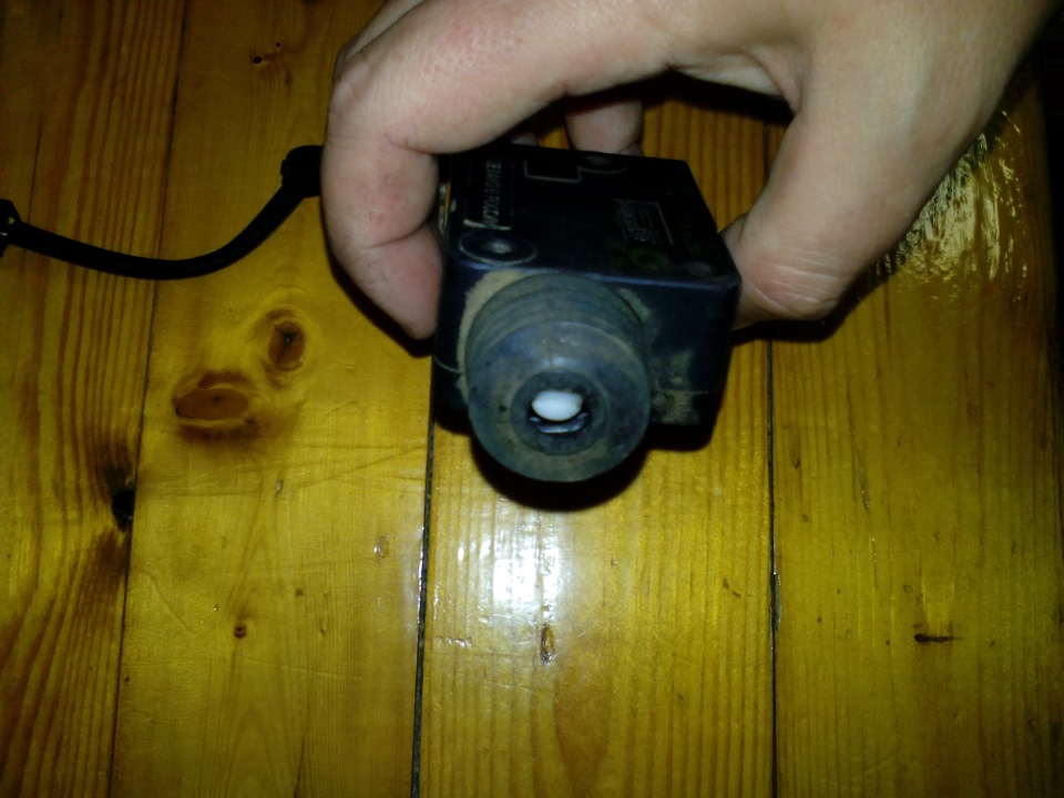 Замена моторедуктора(соленоида) — Lada Приора хэтчбек, 1,6 л, 2008 года ...