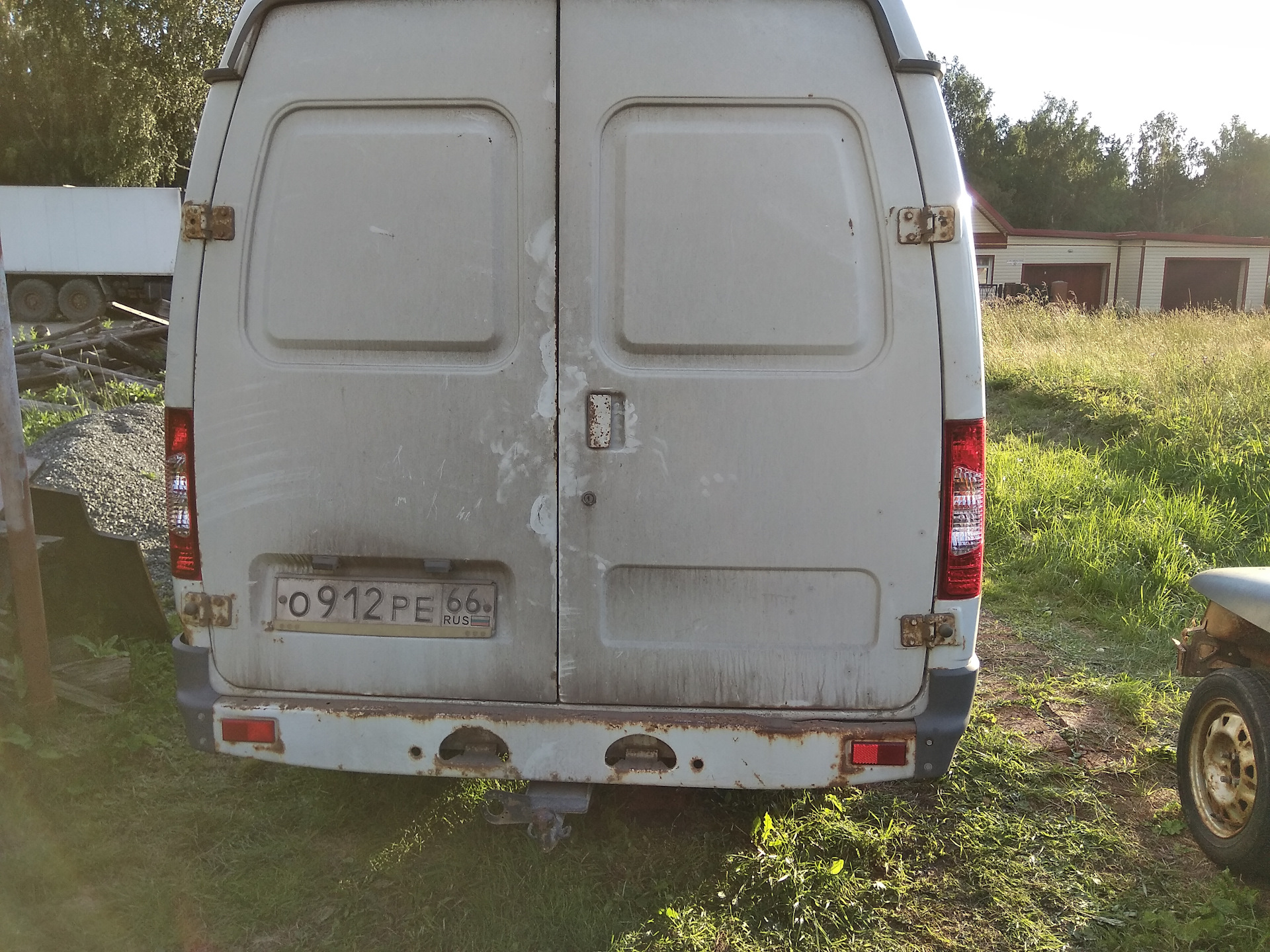 Новые задние фонари Бизнес — ГАЗ Газель, 2,3 л, 2004 года | ДТП | DRIVE2