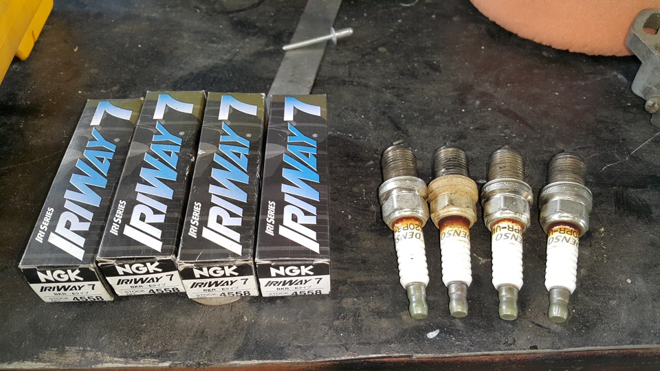 IRIWAY7 Свеча зажигания 4558 NGK | Запчасти на DRIVE2