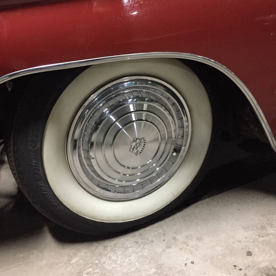 1960 cadillac Ретро шины с белой полосой продам — Сообщество «Любители  Американских Автомобилей» на DRIVE2