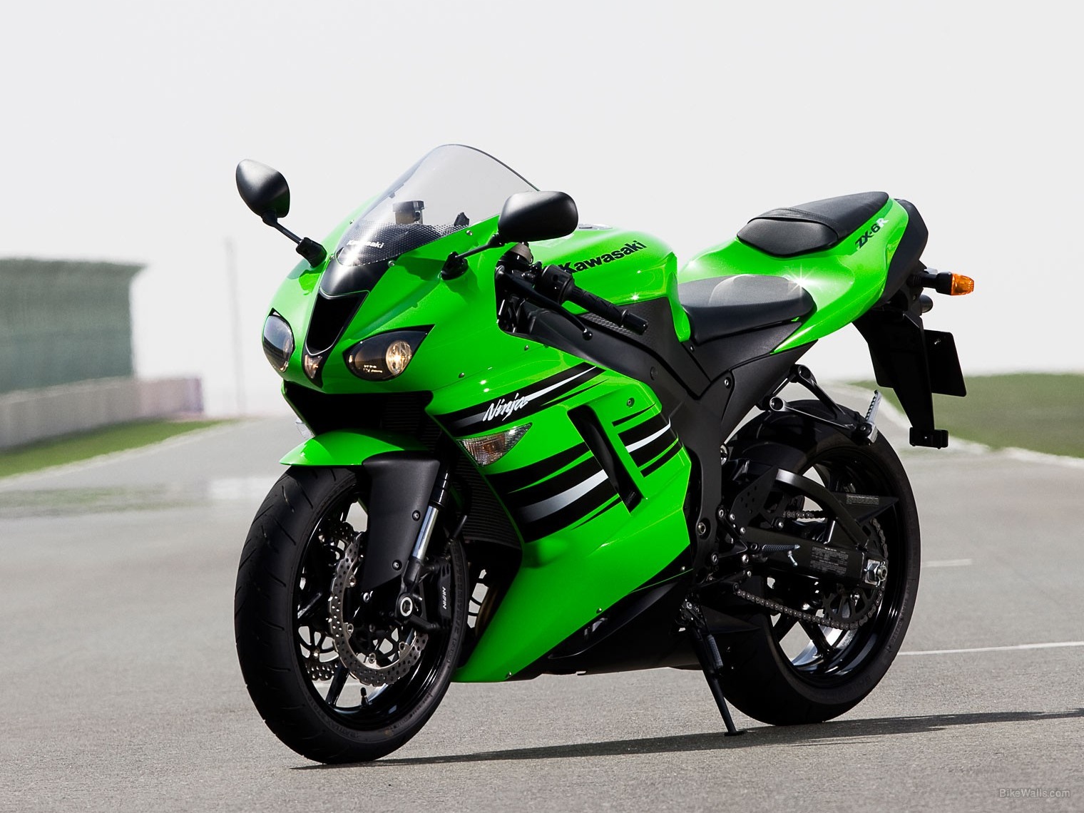 Kawasaki фото мотоциклов