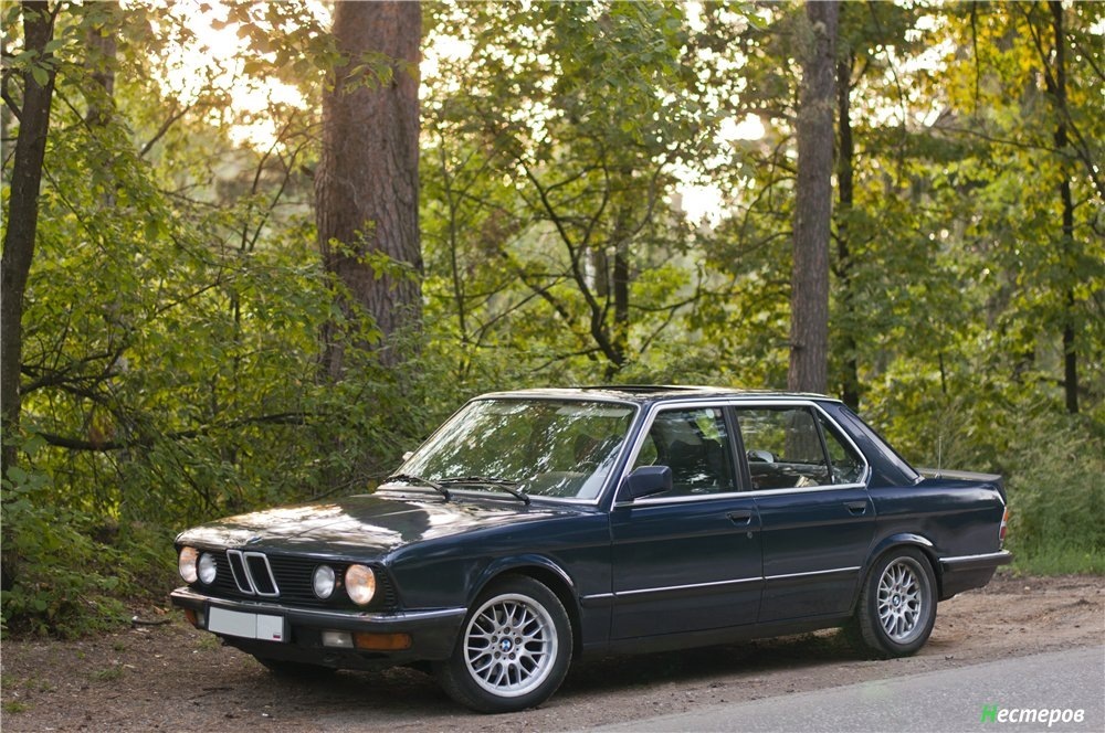Бмв 5 е28. BMW 520i e28. BMW 5 Series (e28). БМВ Е 28 1984.
