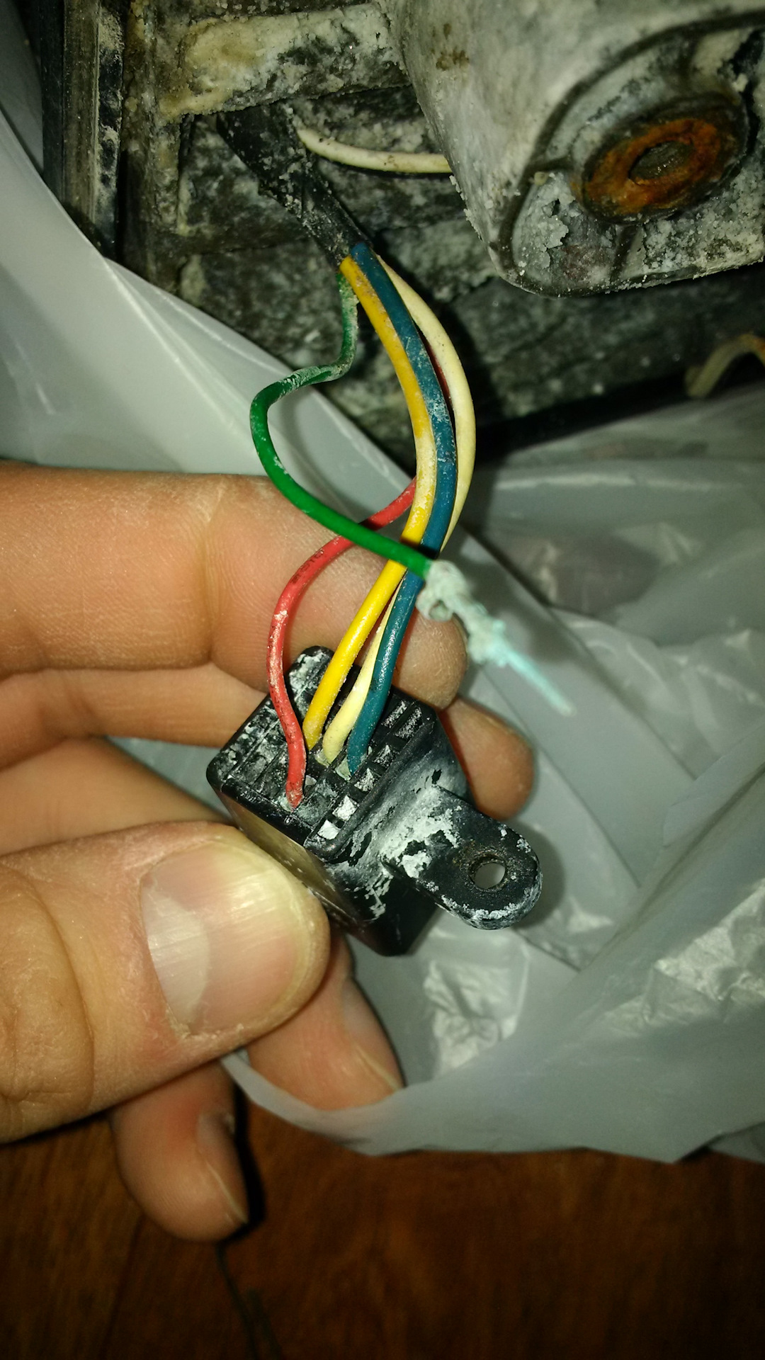 Купить Штекер Задний Фар Ближний Хундай Старекс