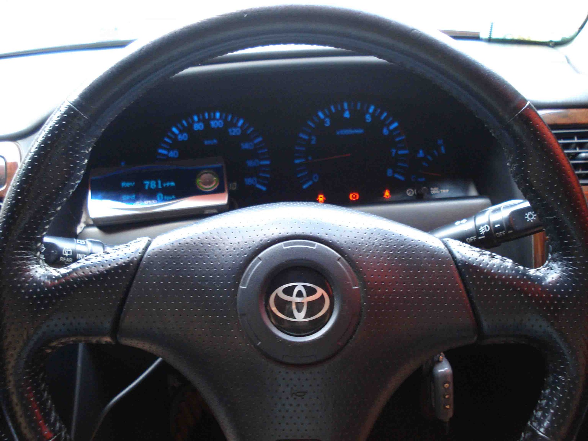   Toyota Carina 20 2001
