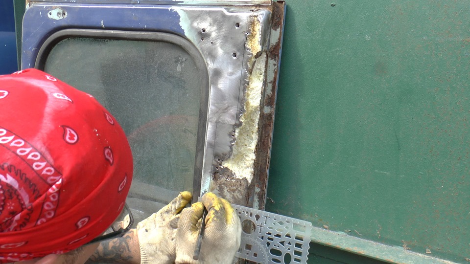 Ремонт задней двери УАЗ 31514. УАЗ 31514, 2,9 л. 1994 год на DRIVE2