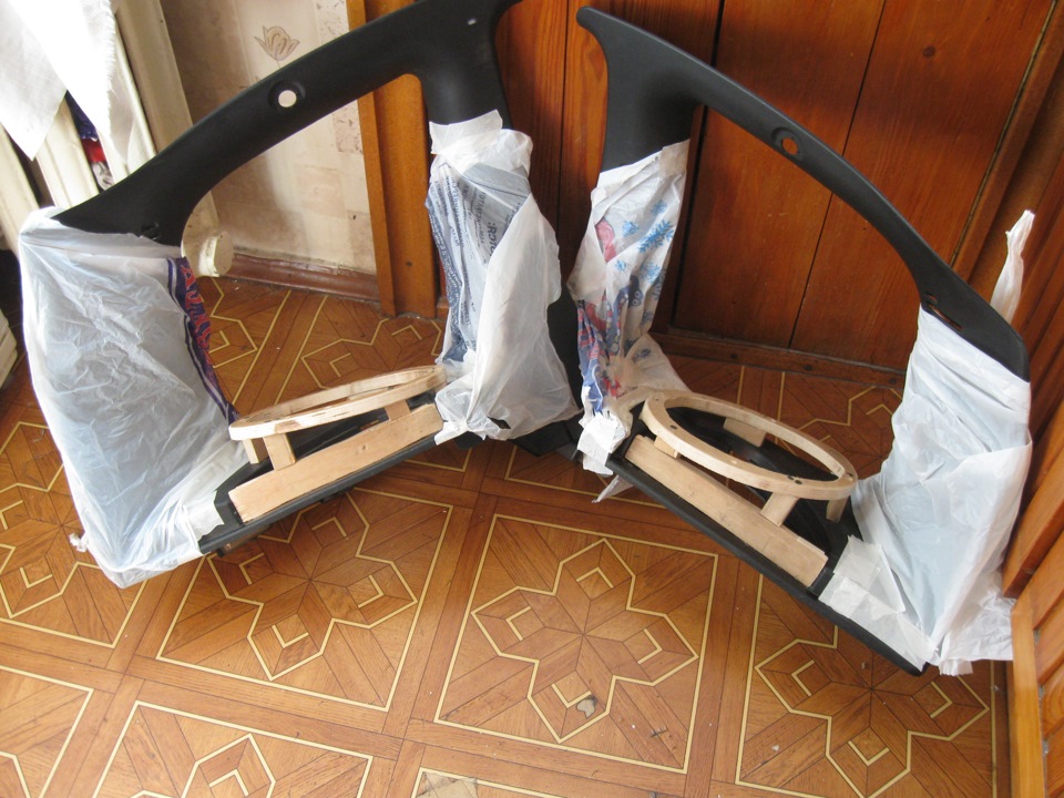 Подиумы под блины в штатные места — Chevrolet Niva (1G), 1,7 л, 2006 ...