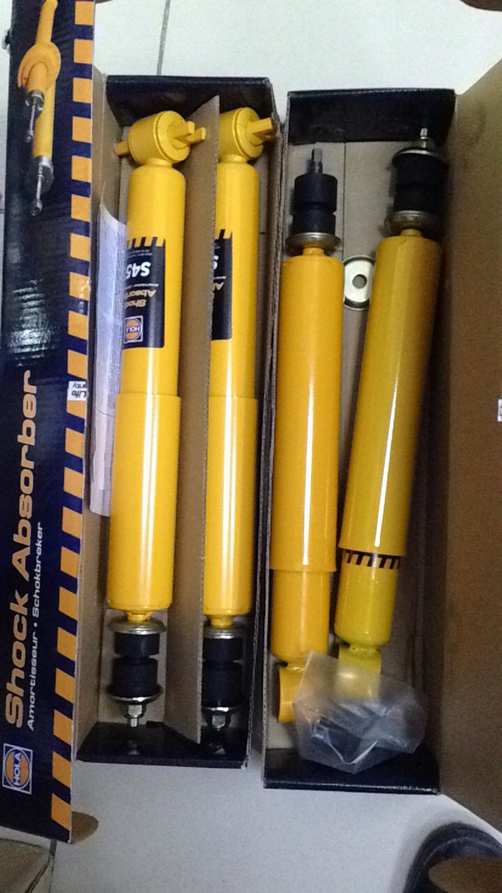 Какой амортизатор задний лучший газовый или масляный. Trw амортизатор. Однотрубные и двухтрубные амортизаторы. Масляный амортизатор. Задний амортизатор приора.