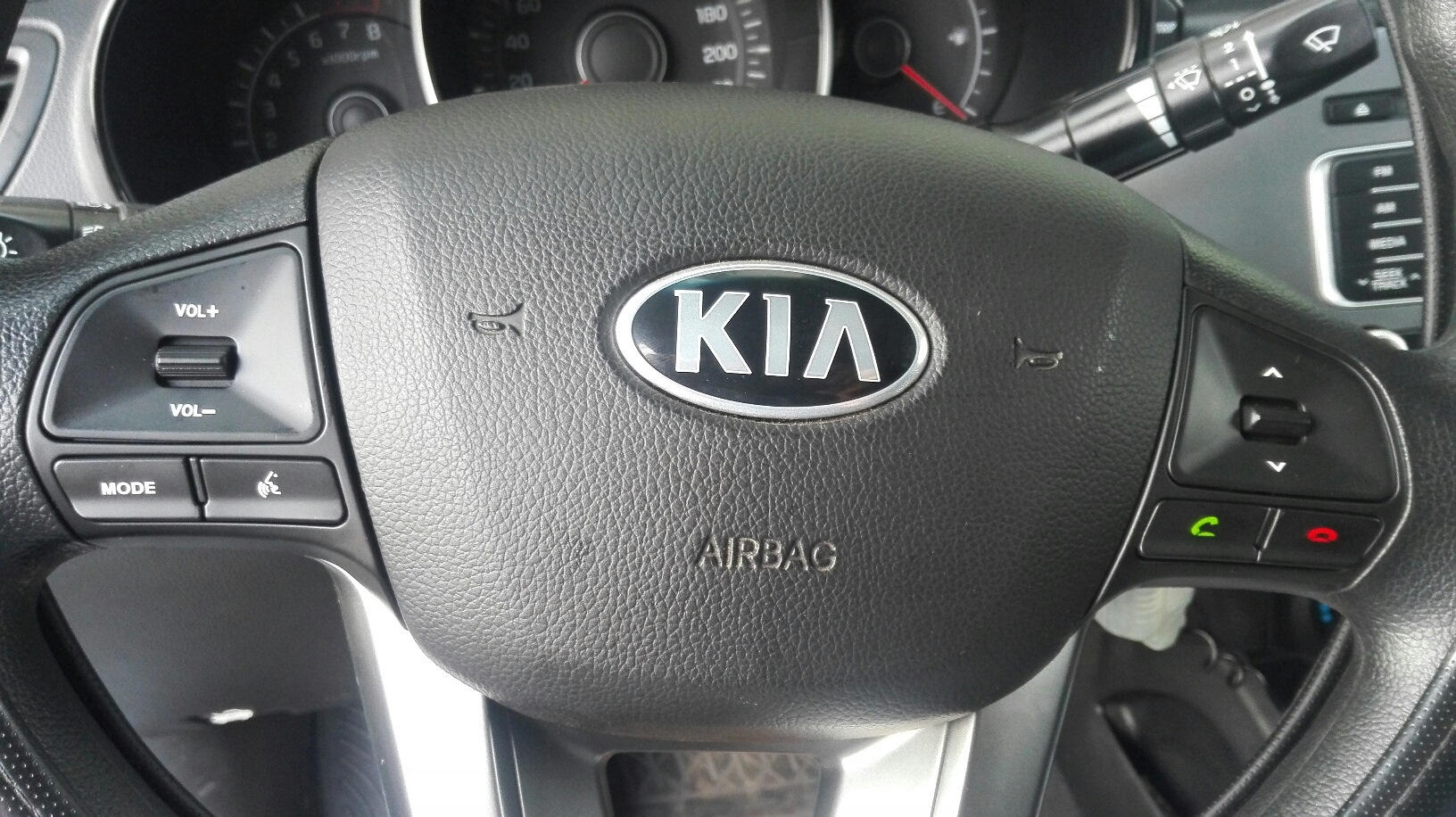 Kia Rio руль 2014