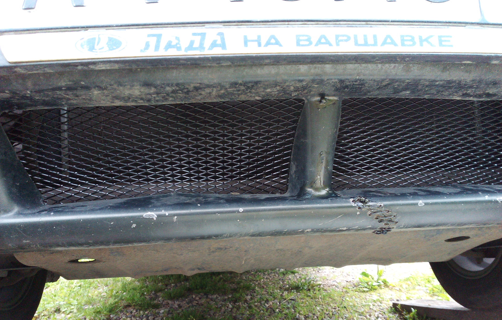 сетка на радиатор киа рио 4. защита радиатора 2110. установка решетки бампера. сетка в бампер киа рио 4. установка решетки бампера.