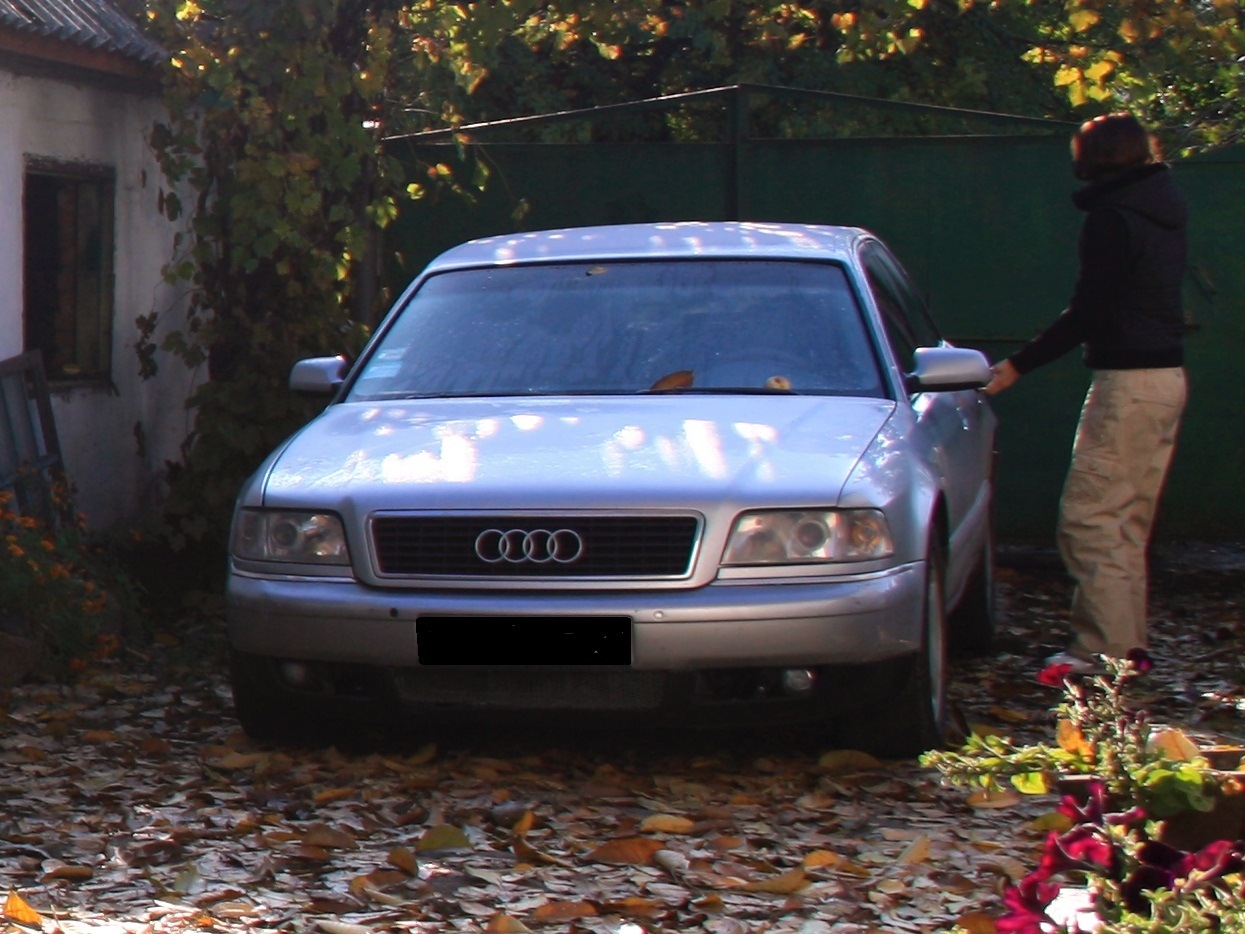 Вот чтобы не ворчали на меня. :) Фото номер один — Audi A8 (D2), 4,2 л,  1999 года | фотография | DRIVE2