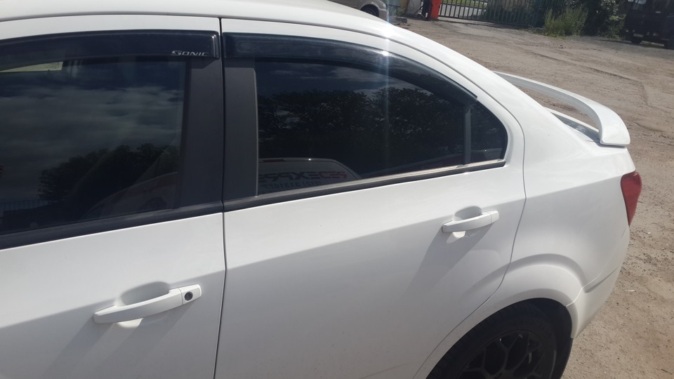 Тонировка + полоска на лоб — Chevrolet Aveo Sedan (2G), 1,6 л, 2012 ...