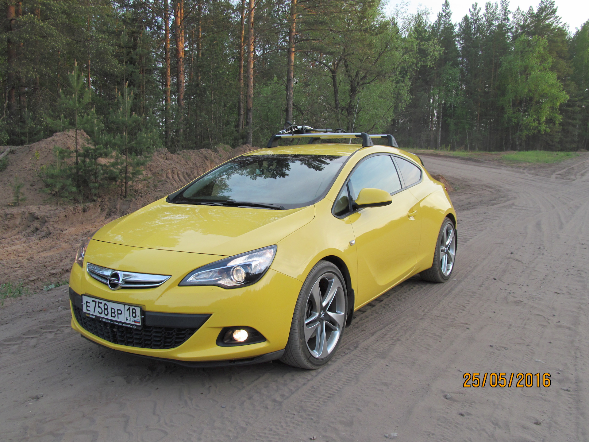 Astra j GTC багажник