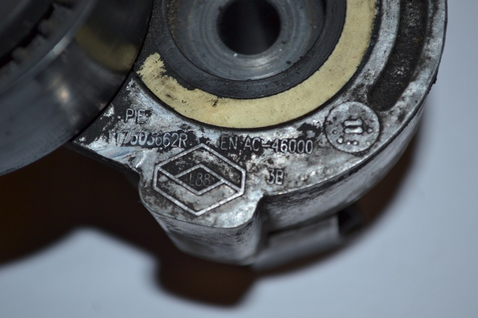 Фото в бортжурнале Renault Scenic II