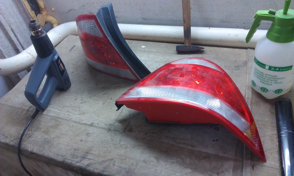 Броне пленка на задние Фонари ! — Nissan Almera Classic (B10), 1,6 л ...