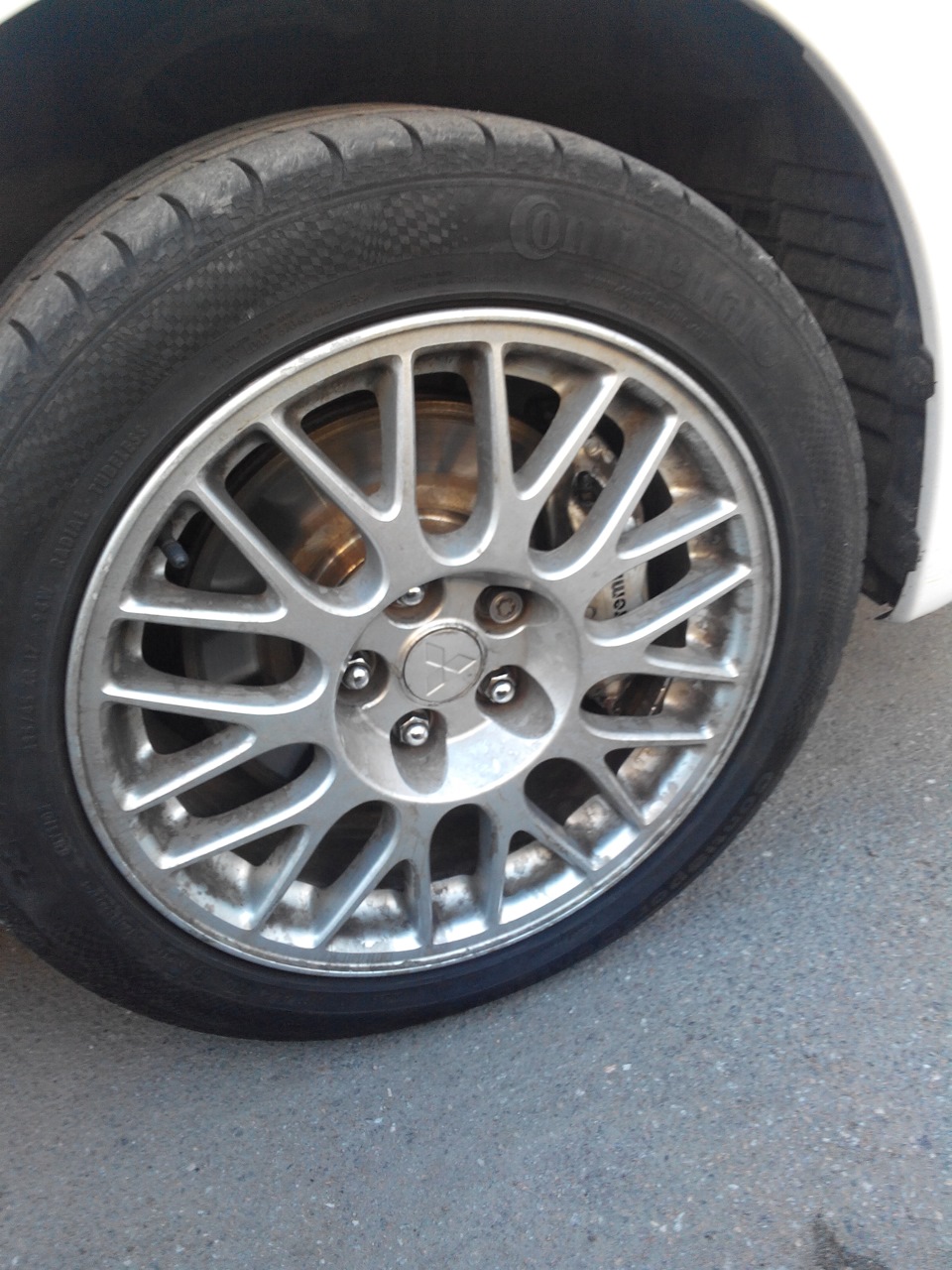 Очиститель дисков Soft99 Brake dust cleaner — Mitsubishi Lancer X, 1,8