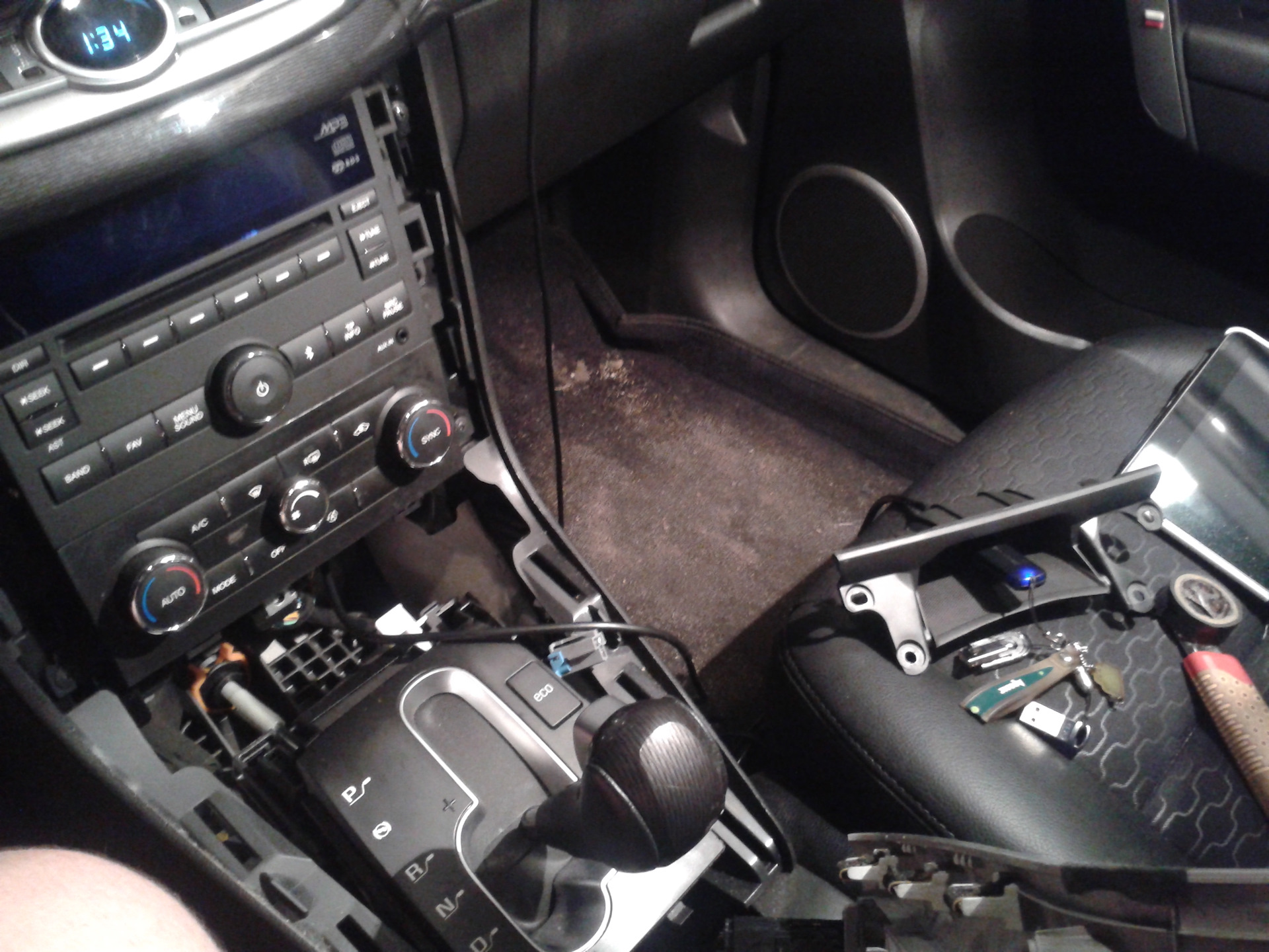 Установка штатной магнитолы с USB, вместо обычной. Часть 1. (пока все ...