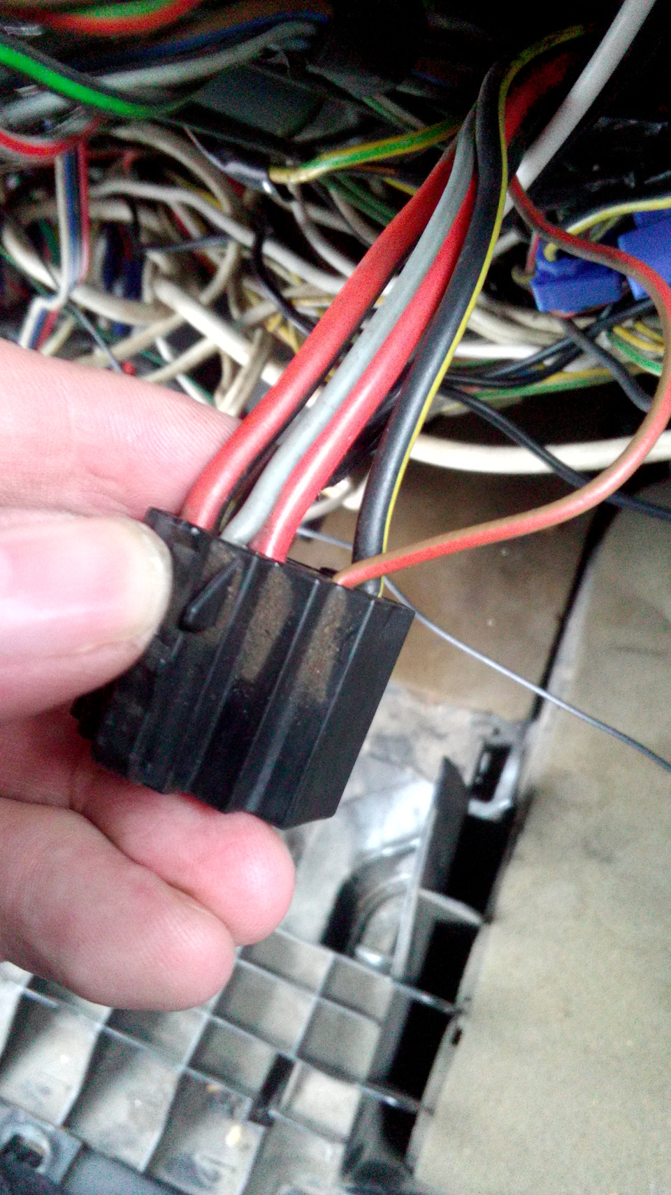 подключение магнитолы по феншую — Volkswagen Jetta II, 1,6 л, 1990 года ...