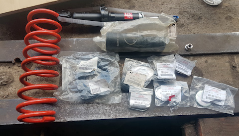 MR491950 Пластина отбойника задней по Mitsubishi | Запчасти на DRIVE2