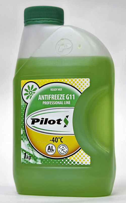 Цвета антифриза. Жидкость гур синтек. Антифризы ассортимент. Антифриз примеры. Антифриз примеры.