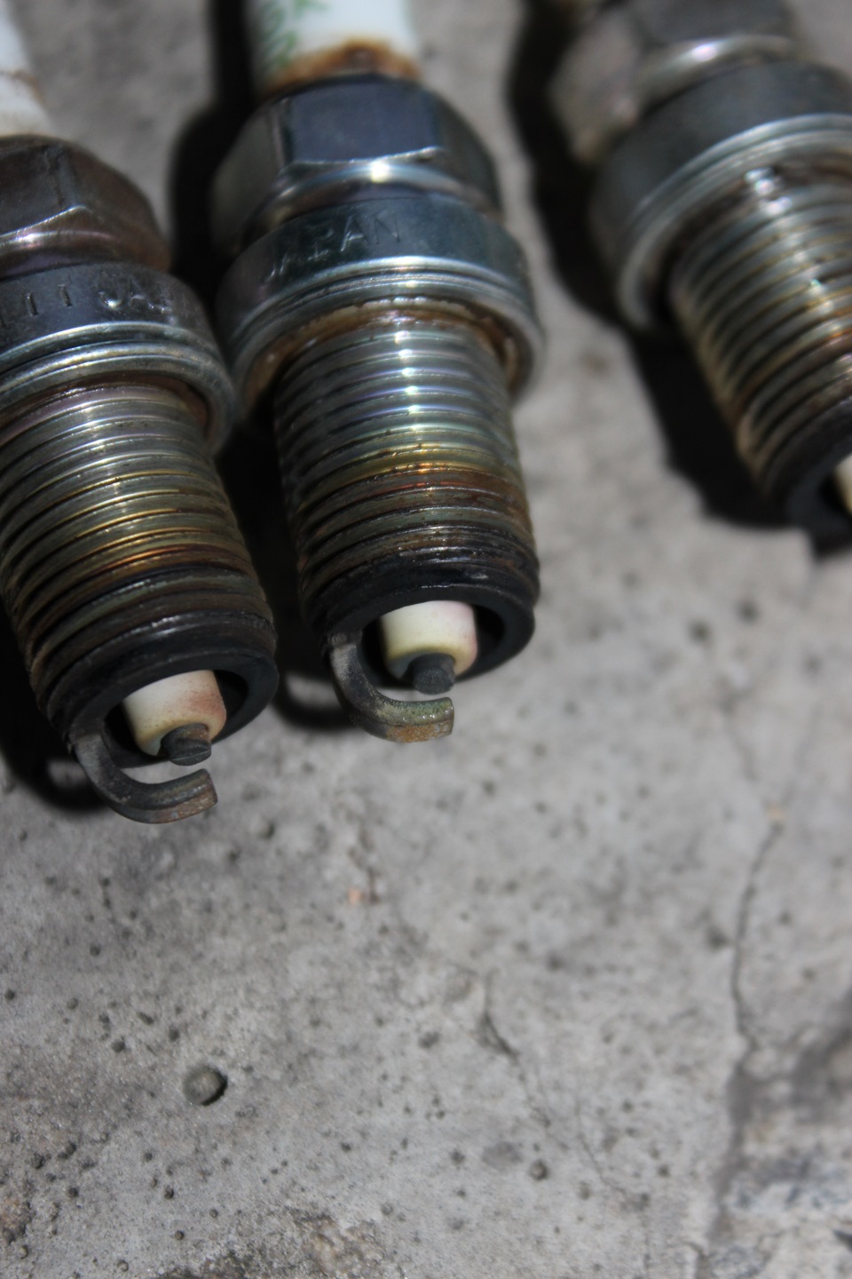 Свечи на чери амулет а15. Свечи на чери амулет а15 артикул. Чери амулет свечи зажигания. Свеча зажигания chery amulet a15 артикул. Свечи чери амулет.