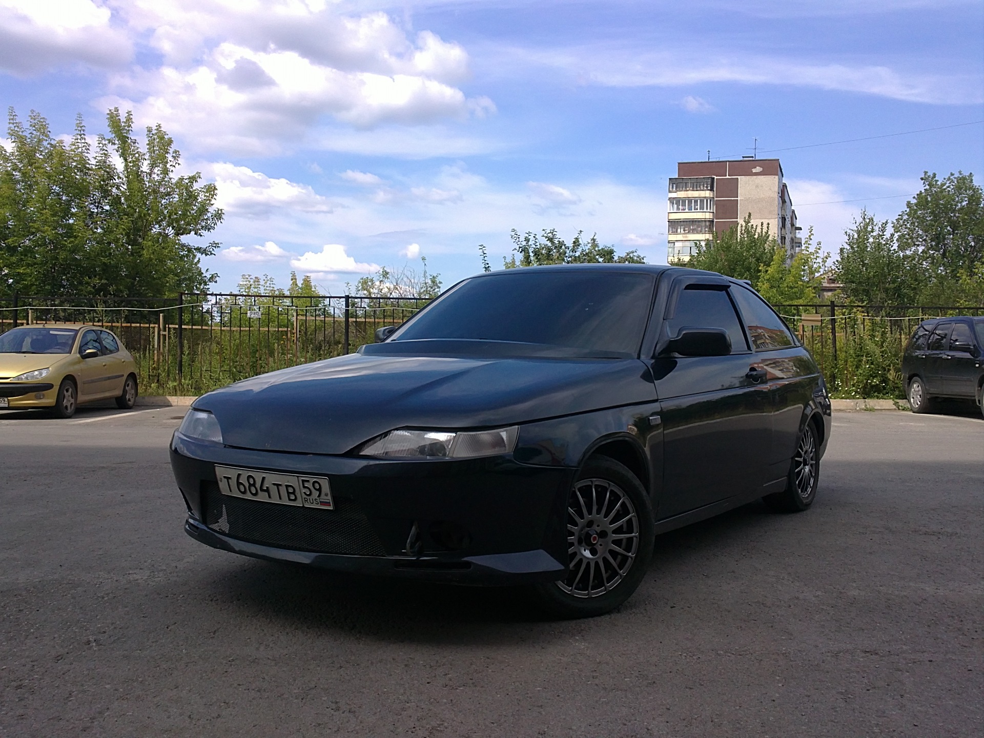 ваз 2112 седан. ваз 21123 купе. двенашка ваз 2112. ваз-2112 (lada 112). лада ваз 2112.