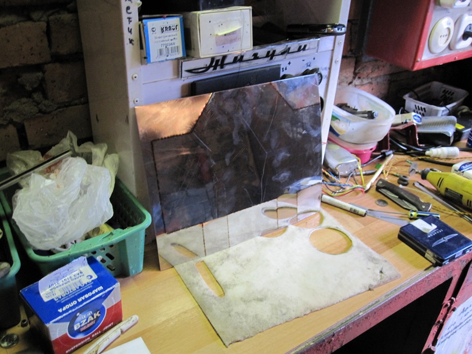 Все отрезаемые детали надрезаны. Приступаем к окончательной резке… — Lada 21063