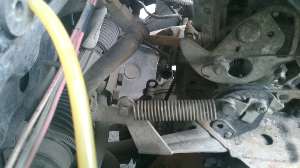 Замена Тосола на Антифриз — LADA 21083, 1,5 л., 1995 года | своими ...