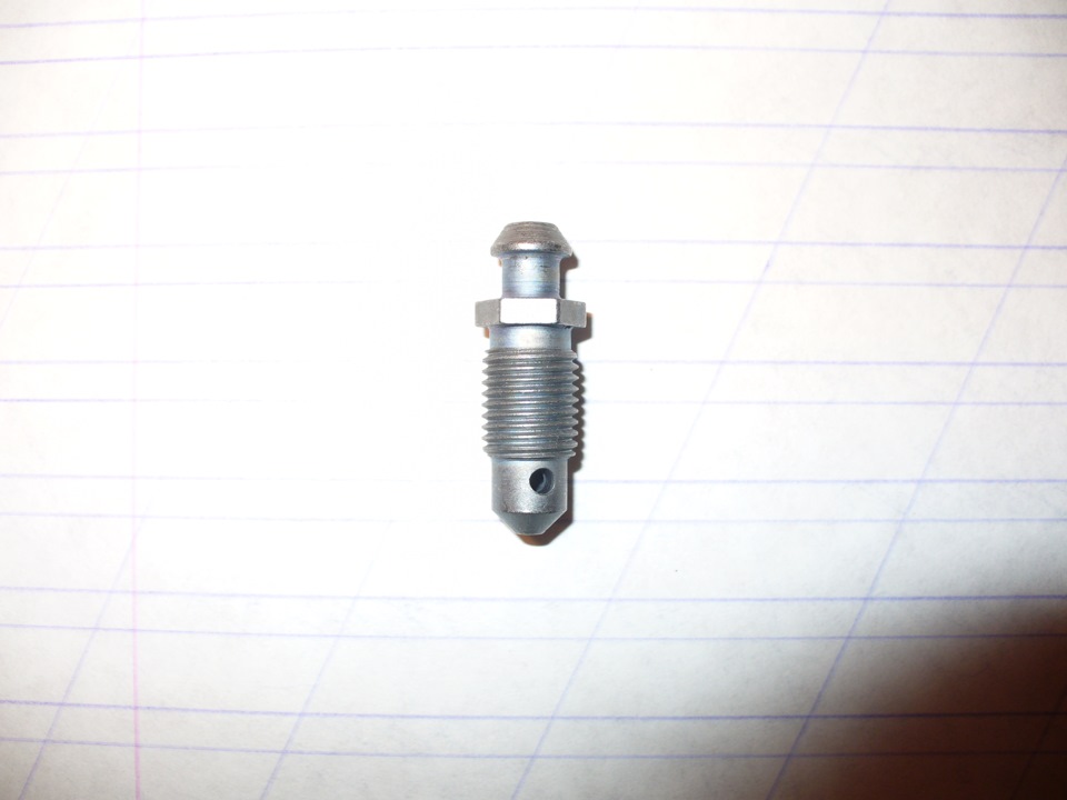 клапан суппорта. зажимной клапан. шланг тормозной febi 36133. суппорт m8. суппорт передний дэу нексия n150.