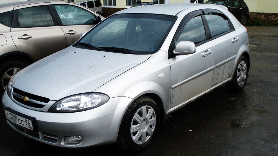 После смены лампочки в фаре не работает корректор — Chevrolet Lacetti ...