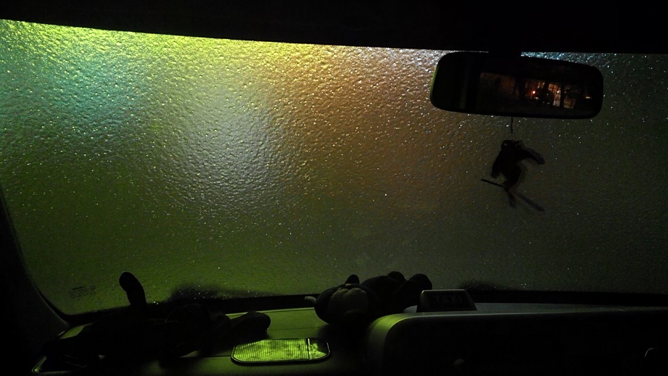 Сколько влазит в бак BZ11 ? — Nissan Cube II, 1,4 л, 2003 года ...