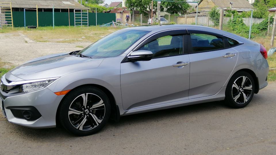 Honda Civic 1,5 турбо туринг