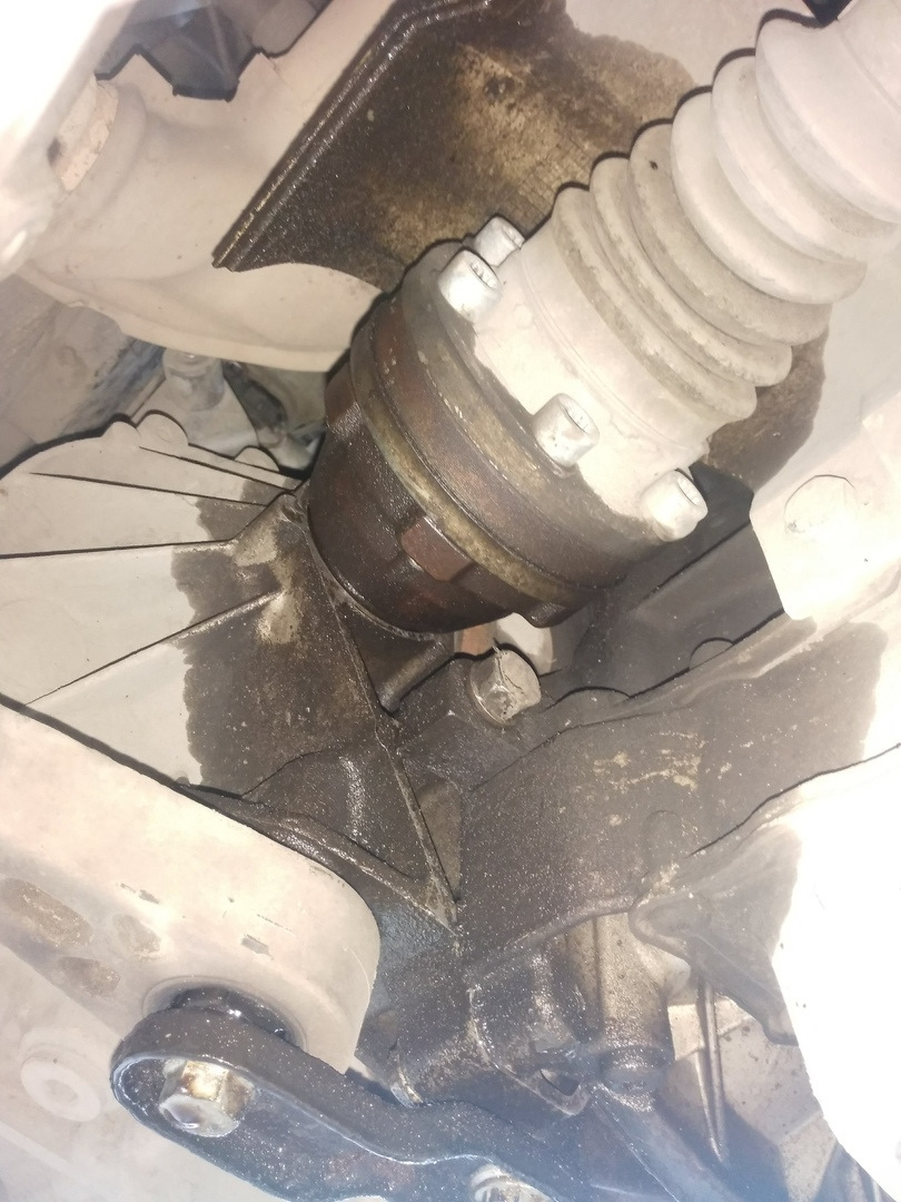 Замена масла в ДСГ, чистка кондиционера, ремонт гидроника(снова) и пару ...