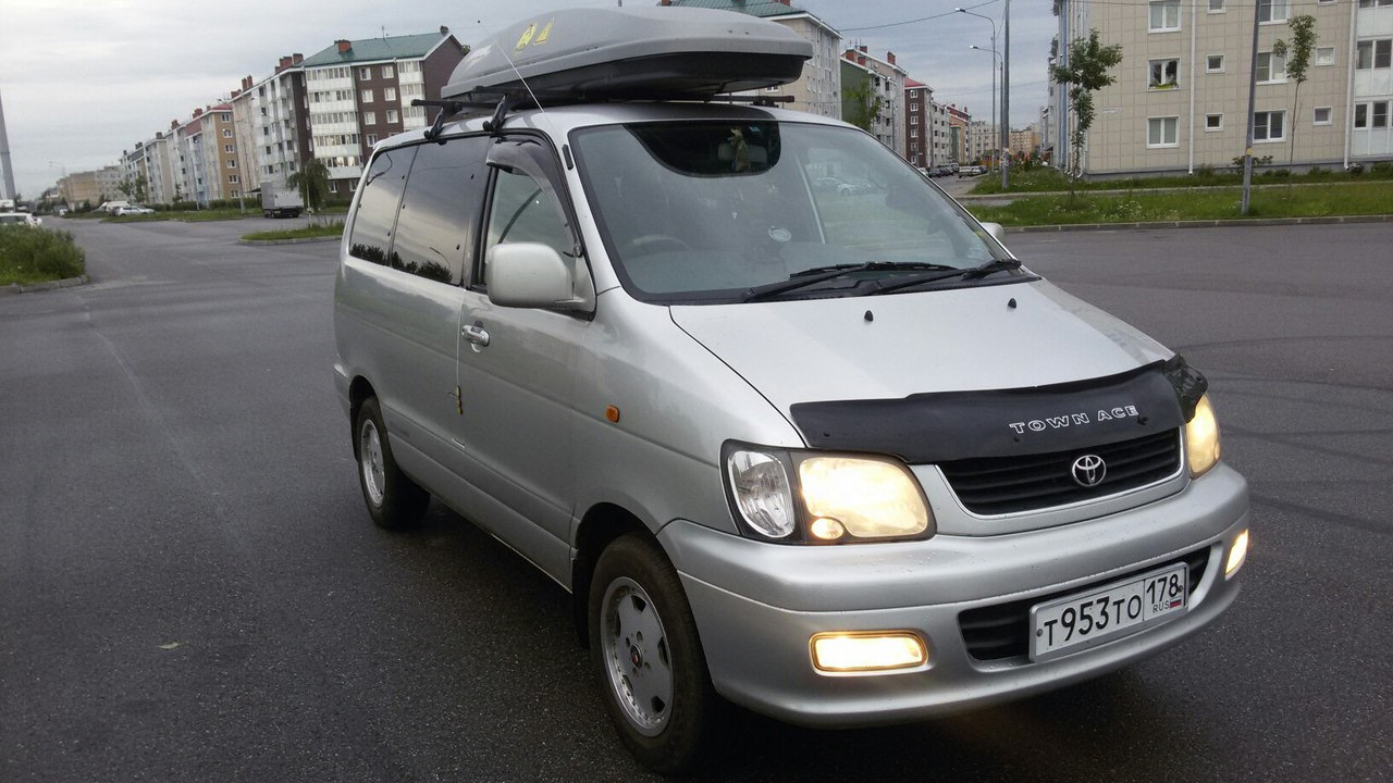 Toyota Town Ace Noah 2.0 бензиновый 2001 | SR40 Super Extra Limited на  DRIVE2