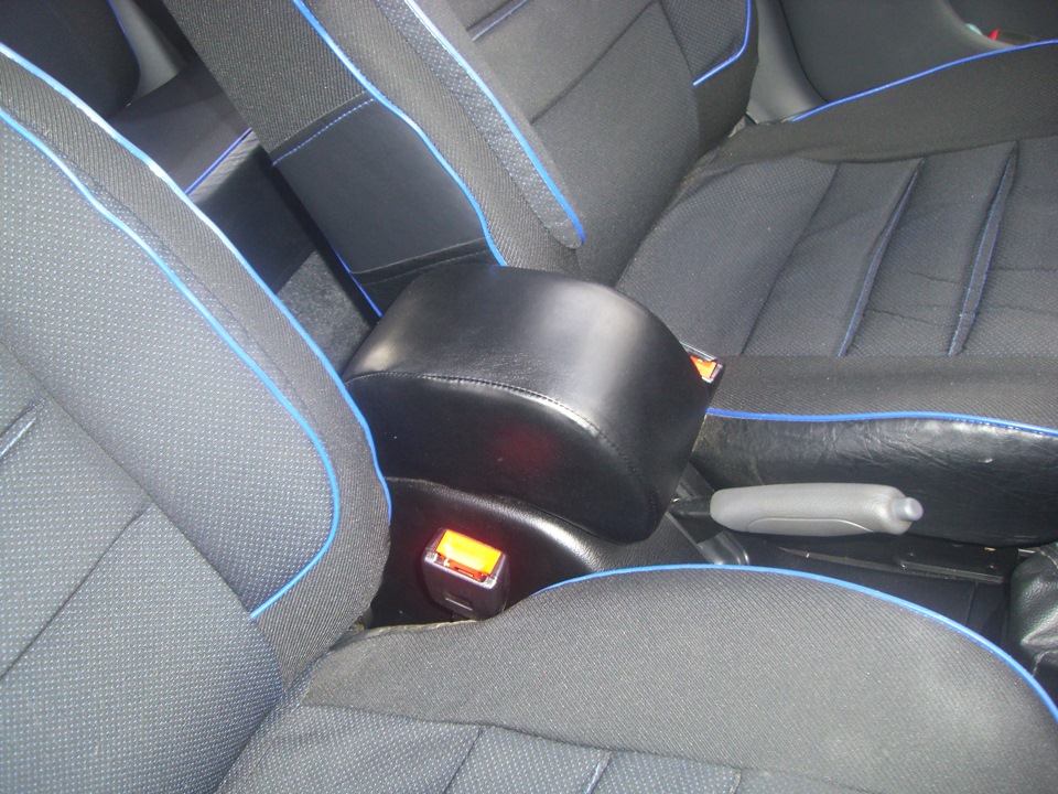 Продаю Подлокотники! — ЗАЗ Sens, 1,3 л, 2012 года | аксессуары | DRIVE2