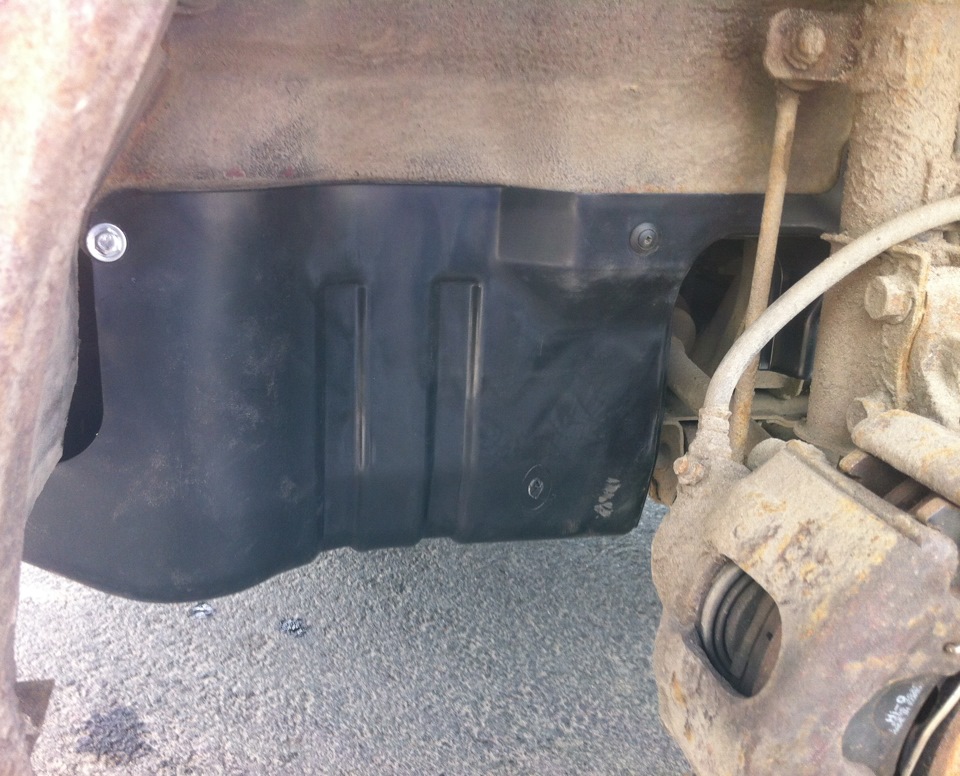 Брызговики двигателя — KIA Shuma I, 1,5 л, 1999 года | аксессуары | DRIVE2