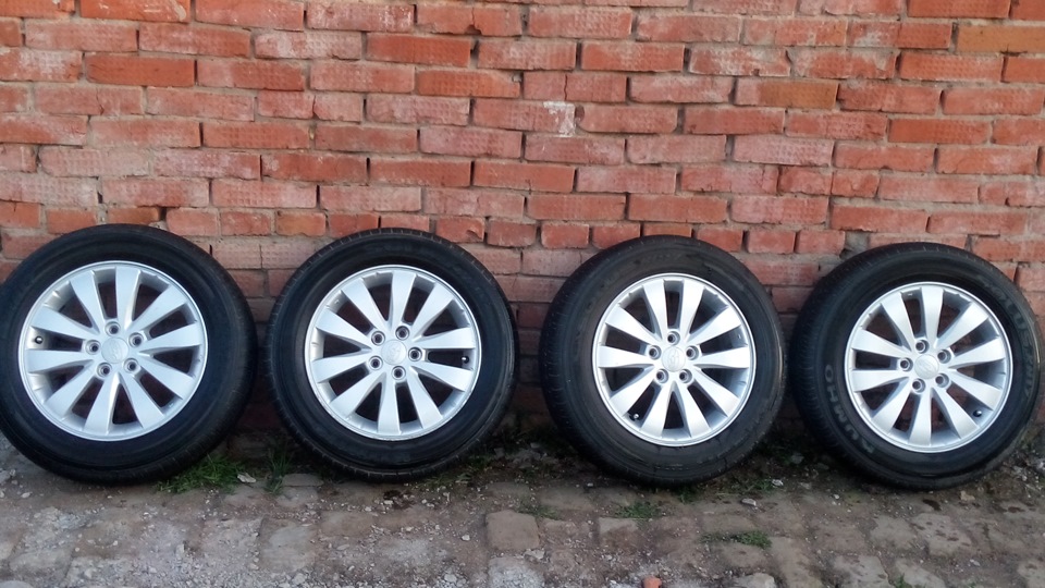Продам колеса R15 (Enkei+ Kumho) — Volkswagen Golf Mk4, 1,4 л, 2001 ...