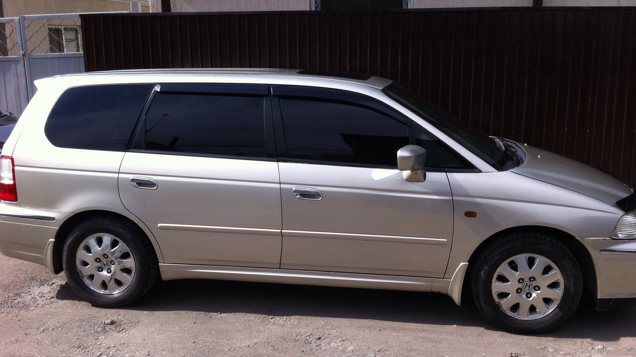 Хонда одиссей 2002. Honda Odyssey 2002. Honda Одиссей 2002. Honda Odyssey 2002 года. Хонда Одиссей 2002 3.