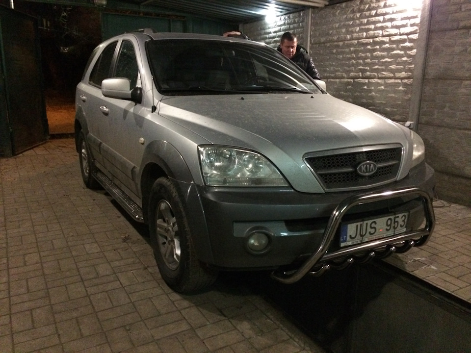 Решил поставить кенгурятник и пороги — KIA Sorento (1G), 2,5 л, 2004 ...