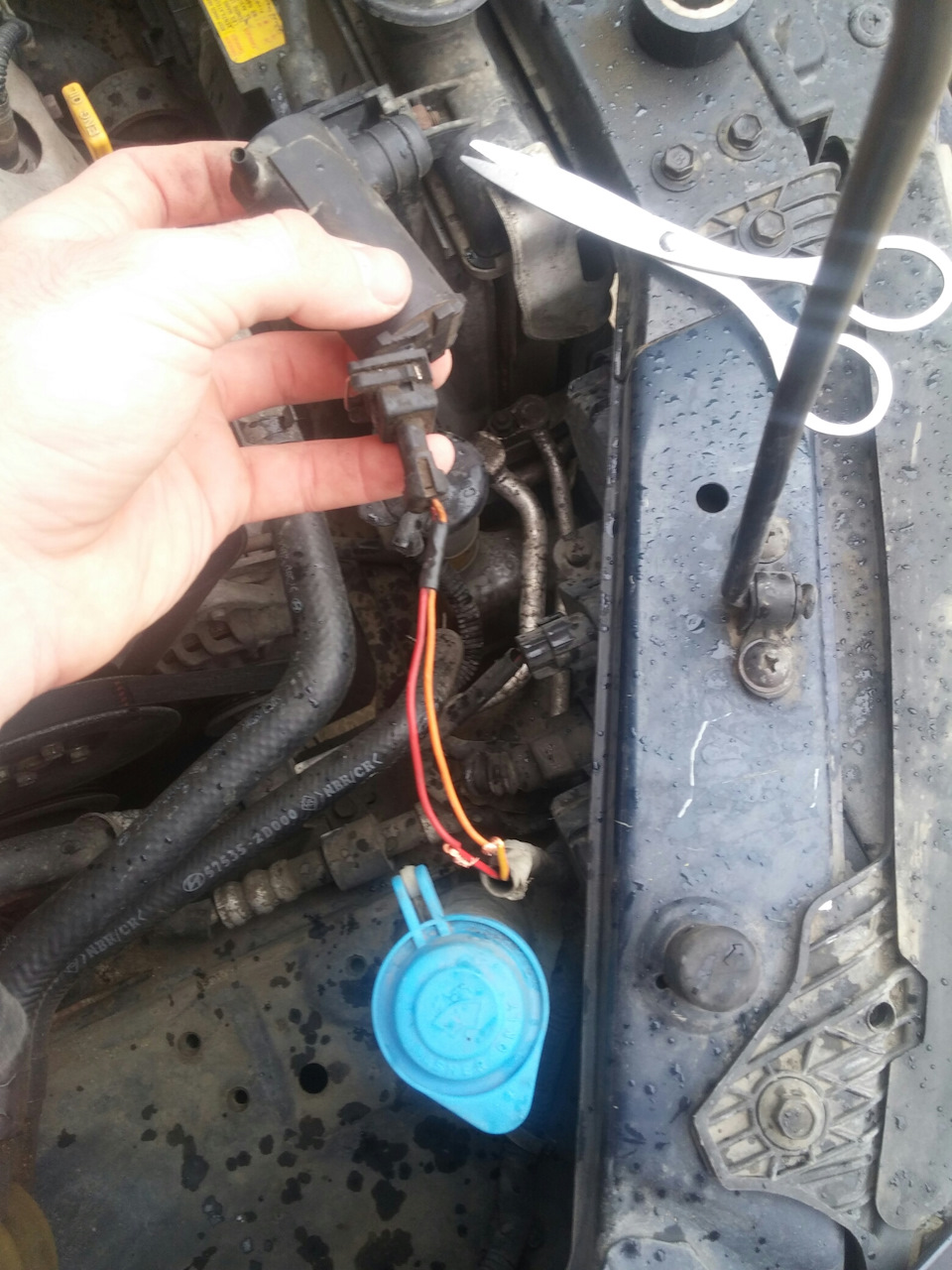 Подключение доп.оборудования (регистратор) Hyundai Solaris, 1,4 л, 2011 года э