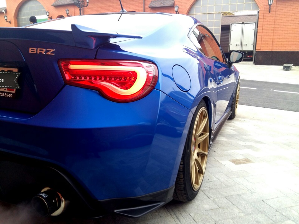 Глушитель на Subaru BRZ