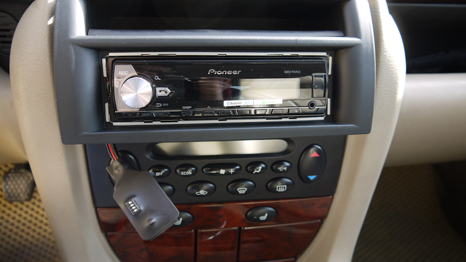 Настройка адаптера кнопок на руле — Rover 75