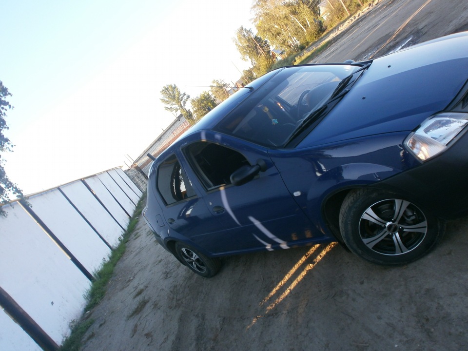 рошки — Renault Logan (1G), 1,4 л, 2007 года | аксессуары | DRIVE2
